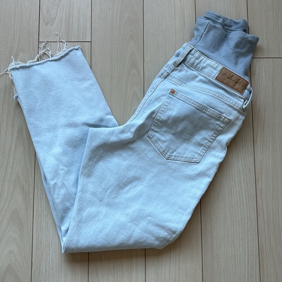 Maternity Jeans - Picture 3 of 8